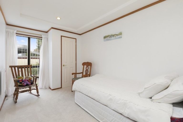 Photo of property in 10 Takahe Place, Matua, Tauranga, 3110