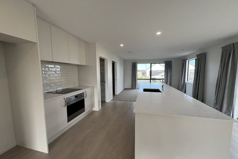 Photo of property in 9 Hunt Road, Rolleston, 7615