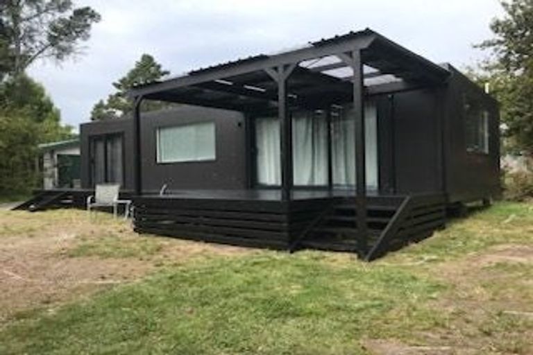 Photo of property in 3 Robinson Avenue, Holdens Bay, Rotorua, 3010