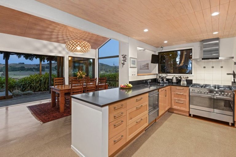 Photo of property in 35 Waimarama Road, Havelock North, 4294