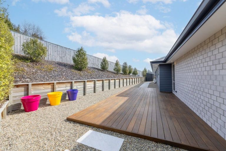 Photo of property in 36 Botanical Heights Drive, Waipahihi, Taupo, 3330