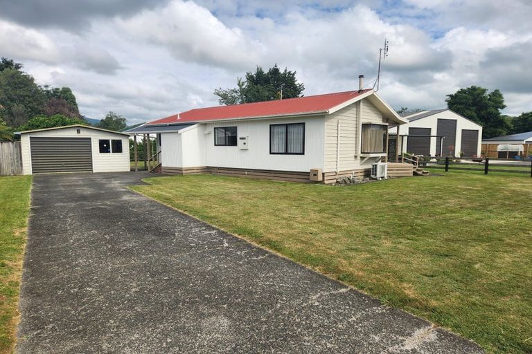Photo of property in 448 Mcclure Street, Pirongia, 3802
