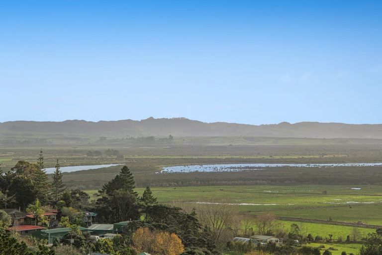 Photo of property in 4 Ferngully Road, Helensville, Kaukapakapa, 0871