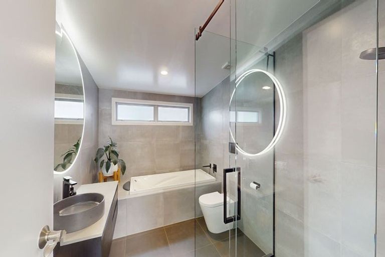 Photo of property in 94b Khandallah Road, Khandallah, Wellington, 6035