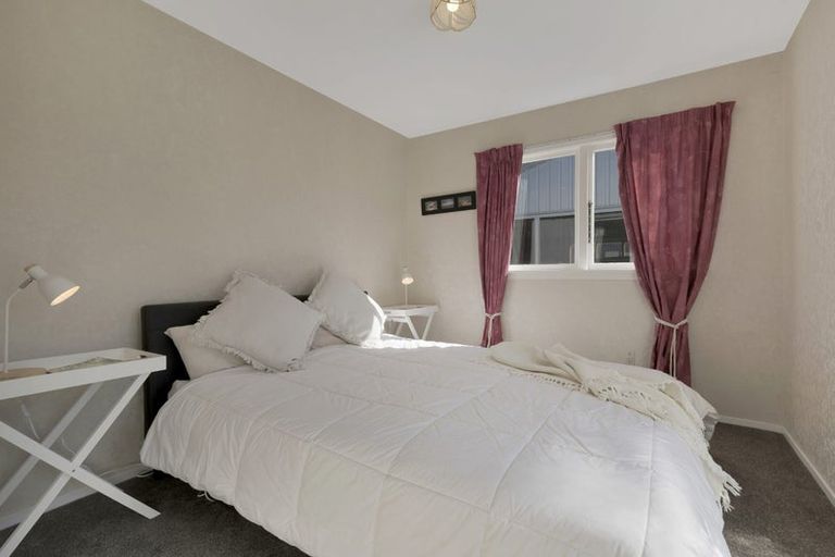 Photo of property in 24 Penfold Square, Leithfield, 7481