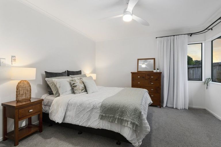 Photo of property in 62 Stableford Drive, Pyes Pa, Tauranga, 3112