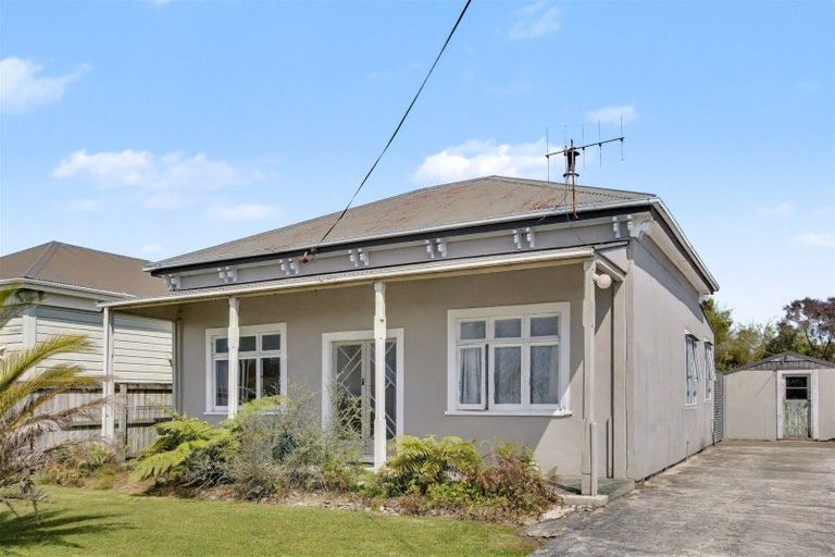 Photo of property in 136 Russell Street, Westport, 7825