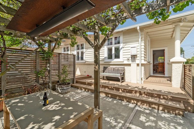 Photo of property in 9a Daniel Street, Martinborough, 5711