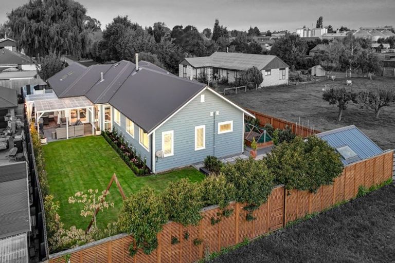 Photo of property in 8 Highfield Lane, Rangiora, 7400
