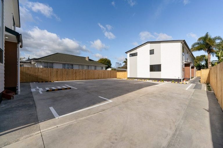 Photo of property in 8/5 Preston Avenue, Henderson, Auckland, 0610
