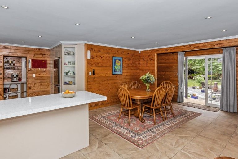 Photo of property in 579 Swamp Road, Puketapu, Napier, 4183