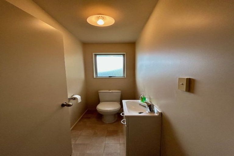 Photo of property in 36 Henley Street, Westport, 7825