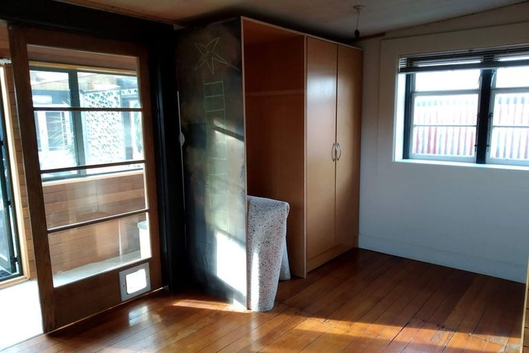 Photo of property in 42 Hood Street, New Brighton, Christchurch, 8061