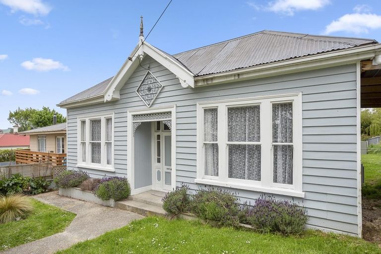 Photo of property in 9 Denton Street, Gore, 9710