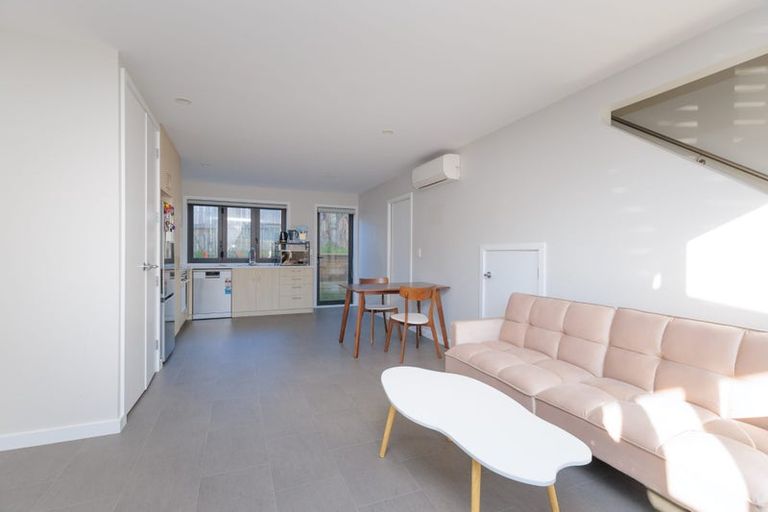 Photo of property in 2/60 Broderick Road, Johnsonville, Wellington, 6037