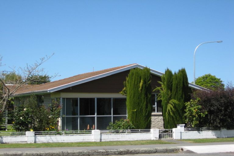 Photo of property in 44 Victoria Street, Rangiora, 7400