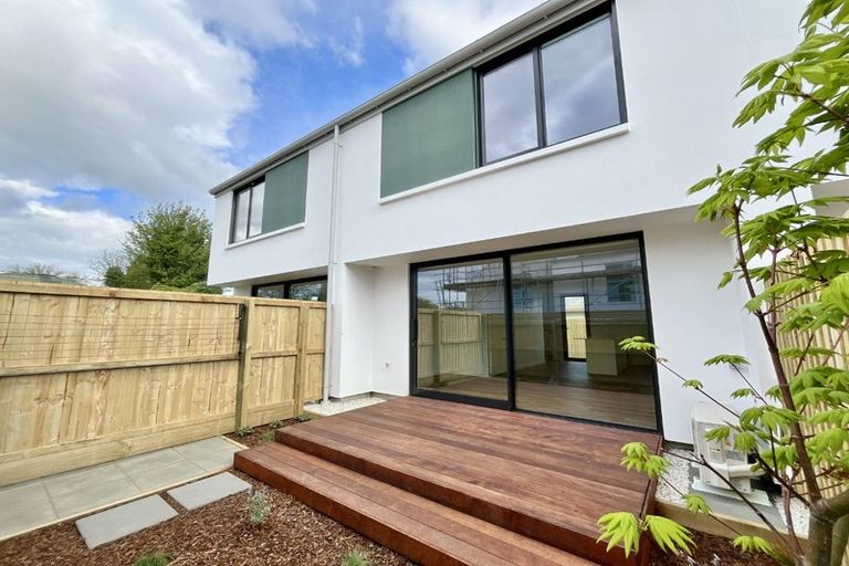Photo of property in 2/37 Trent Street, Linwood, Christchurch, 8011