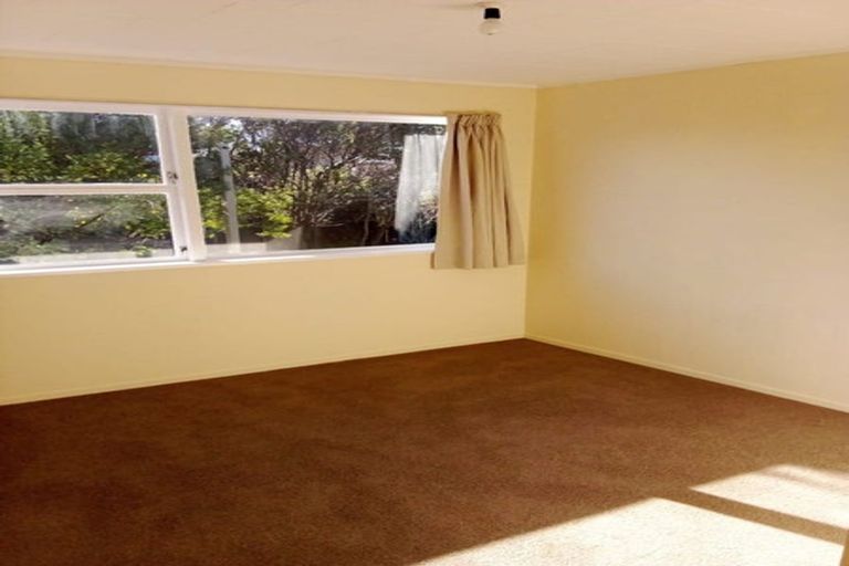 Photo of property in 12 Mountainview Terrace, Otaki Beach, Otaki, 5512
