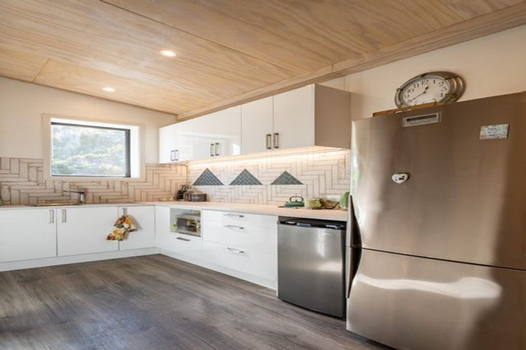 Photo of property in 1147b Lake Hawea-albert Town Road, Albert Town, Wanaka, 9382