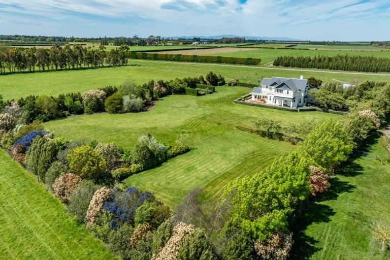 Photo of property in 864 Clintons Road, Charing Cross, Christchurch, 7671
