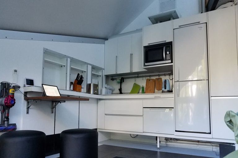 Photo of property in 107a Barnard Street, Wadestown, Wellington, 6012