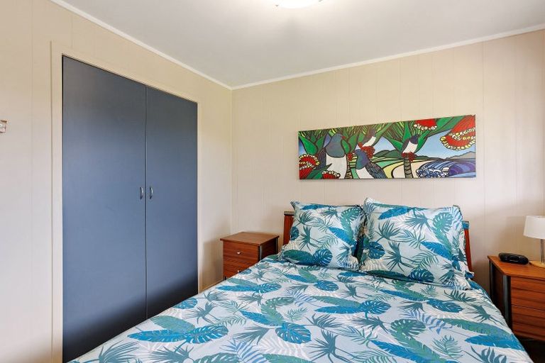 Photo of property in 1 Poplar Street, Whitianga, 3510