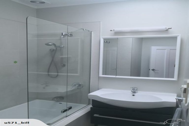 Photo of property in 23 Vincent Street, Waterloo, Lower Hutt, 5011