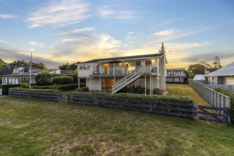 Photo of property in 22 Mccall Avenue, Pauanui, Hikuai, 3579