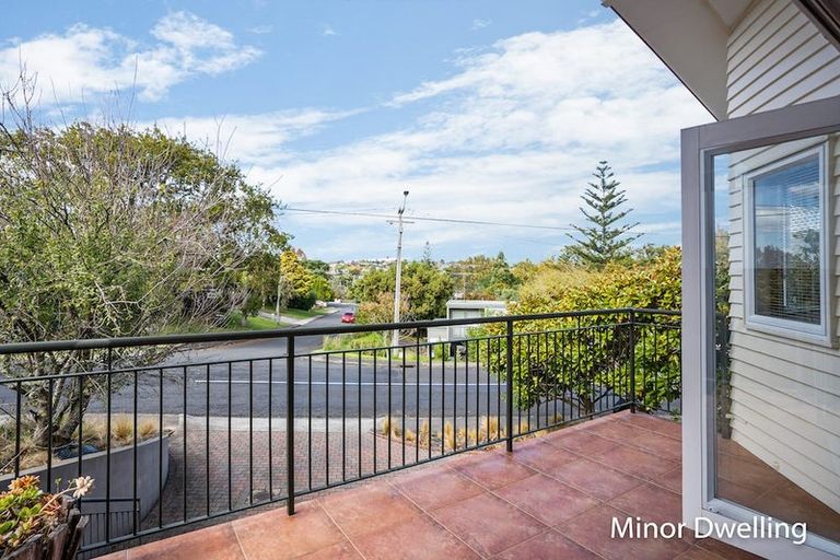 Photo of property in 42 Glenfern Road, Mellons Bay, Auckland, 2014