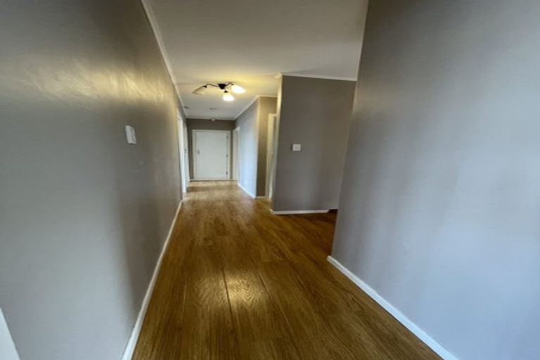 Photo of property in 117 Forrest Hill Road, Forrest Hill, Auckland, 0620