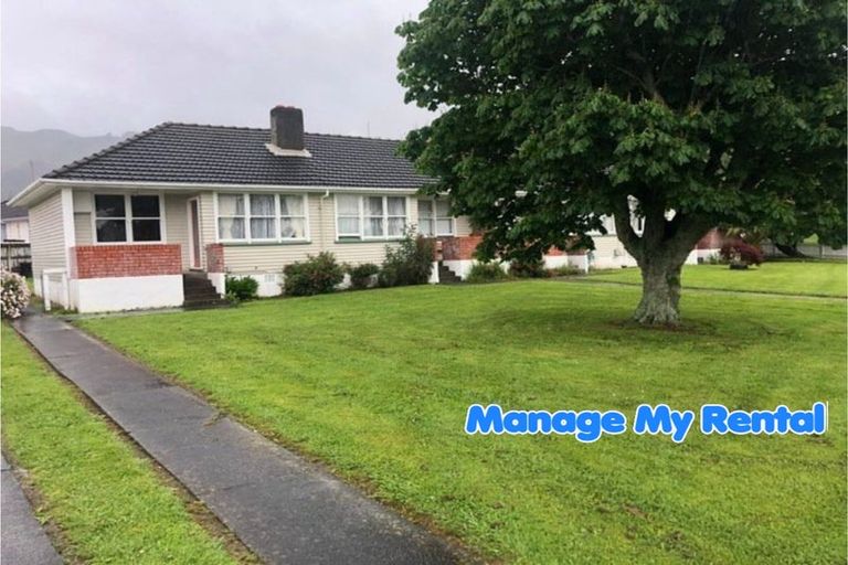 Photo of property in 25-35 Butler Street, Naenae, Lower Hutt, 5011