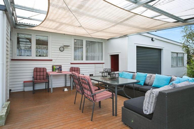 Photo of property in 10 Tee Street, Putaruru, 3411