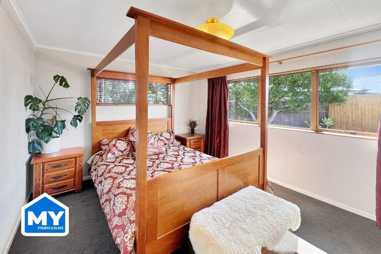 Photo of property in 15 Islington Place, Tamatea, Napier, 4112