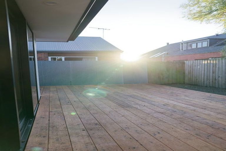 Photo of property in 53a Dunedin Street, Redwood, Christchurch, 8051