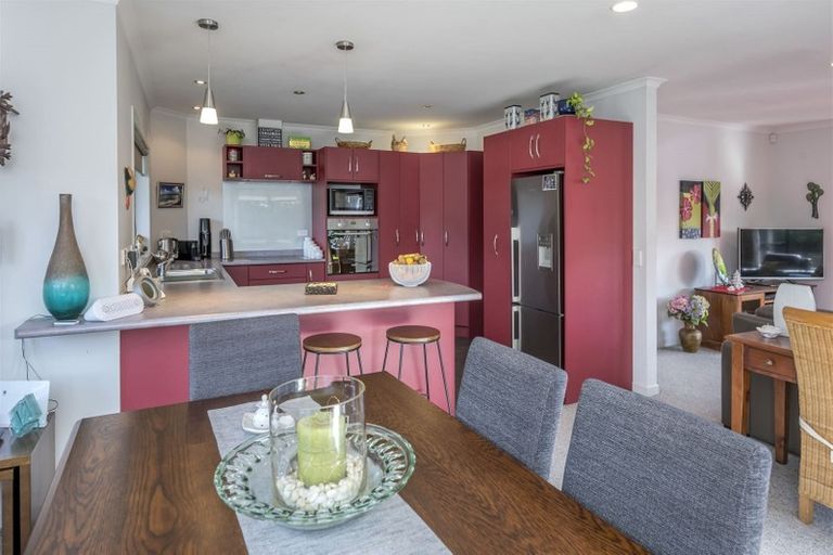 Photo of property in 23b Queenwood Road, Levin, 5510