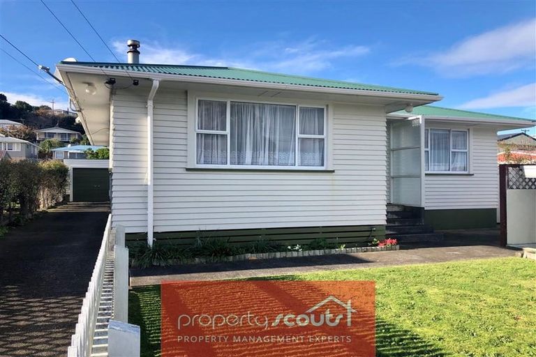 Photo of property in 4 Rosendale Avenue, Spotswood, New Plymouth, 4310