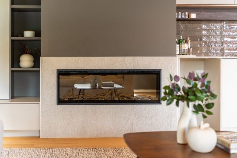 Photo of property in 43 Paekakariki Hill Road, Pauatahanui, Porirua, 5381