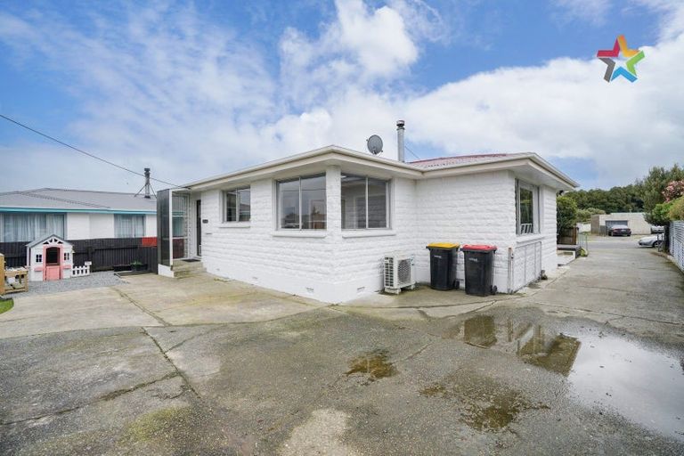 Photo of property in 6 Paisley Street, Kew, Invercargill, 9812
