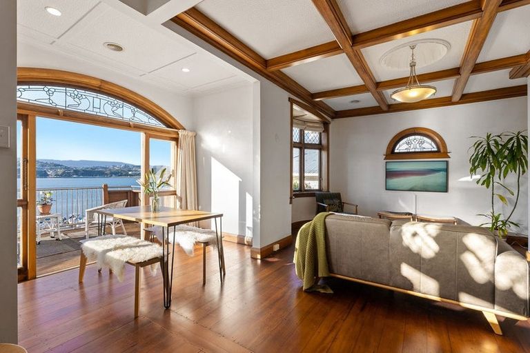 Photo of property in 450 Evans Bay Parade, Hataitai, Wellington, 6021