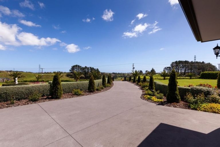 Photo of property in 445 Smart Road, Hillsborough, New Plymouth, 4372