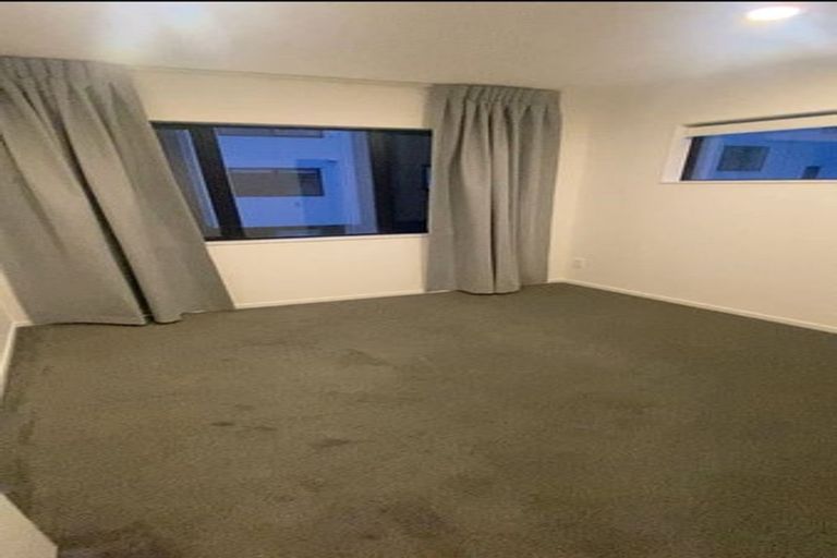 Photo of property in 3/28 Lavelle Road, Henderson, Auckland, 0612