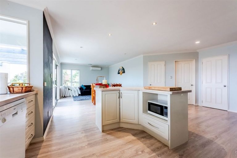 Photo of property in 1201 Whangaparaoa Road, Gulf Harbour, Whangaparaoa, 0930