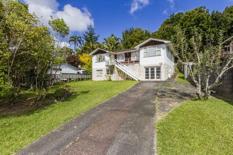 Photo of property in 26 Awaruku Road, Torbay, Auckland, 0630