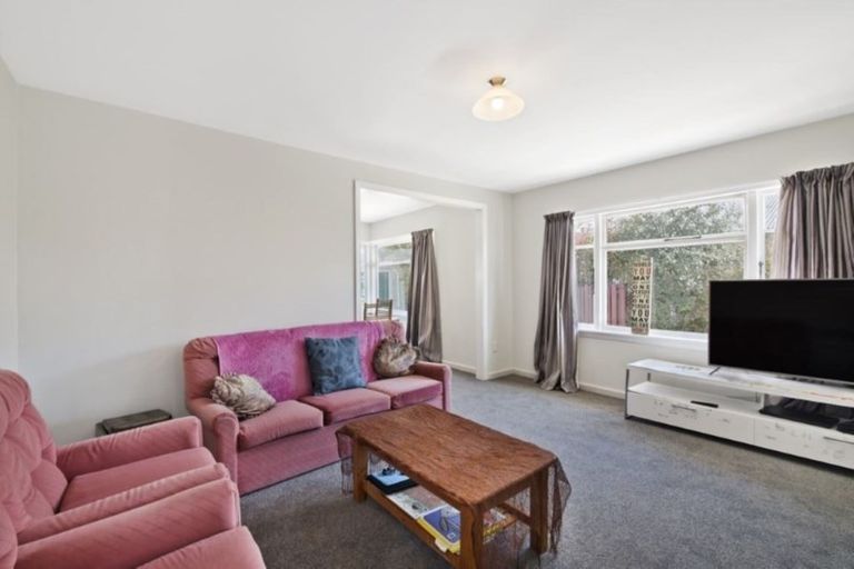 Photo of property in 21 Ethne Street, Mairehau, Christchurch, 8013