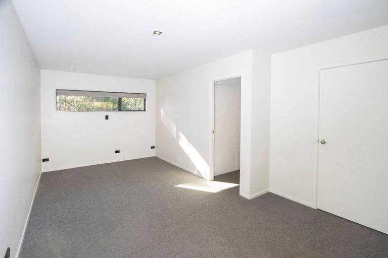 Photo of property in 293 Paremoremo Road, Paremoremo, Auckland, 0632