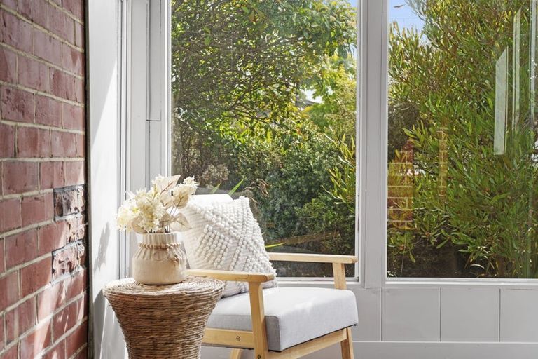 Photo of property in 112 Smith Street, Woolston, Christchurch, 8062