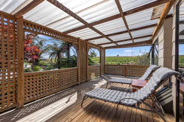 Photo of property in 28 Petrie Street, Pomare, Rotorua, 3015