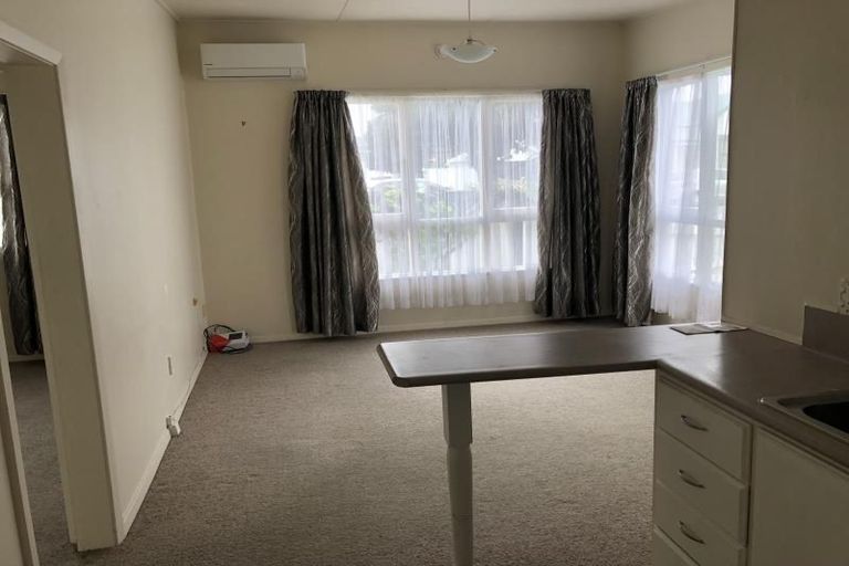 Photo of property in 390-392 Jackson Street, Petone, Lower Hutt, 5012