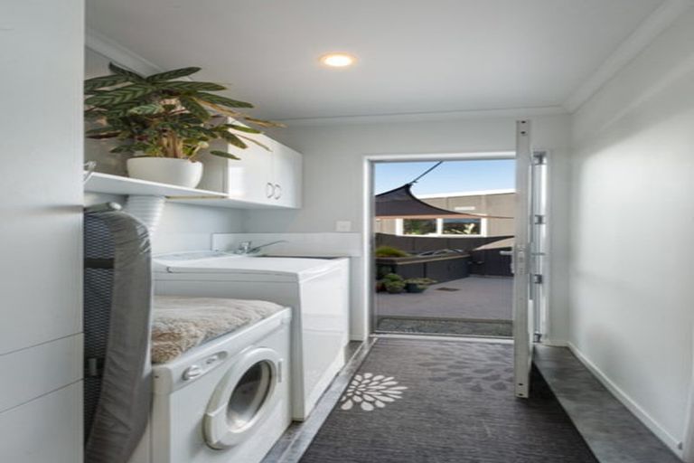 Photo of property in 8 Ridge View Place, Waihi, 3610