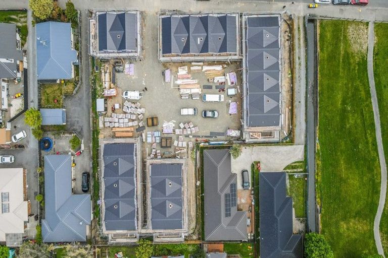 Photo of property in 8/112 Aldwins Road, Phillipstown, Christchurch, 8062